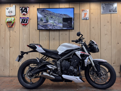 TRIUMPH STREET TRIPLE 660 S A2 / GARANTIE 12 MOIS