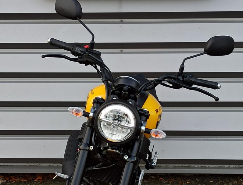 YAMAHA XSR 125