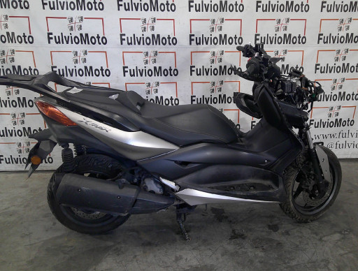YAMAHA X-MAX 300 ACCIDENTE RSV N°22732