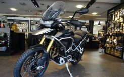 TRIUMPH TIGER 1200 RALLY EXPLORER