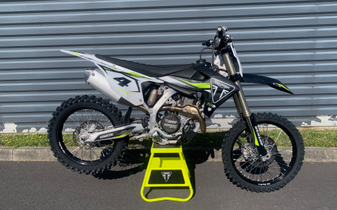 TRIUMPH TF 450-RC