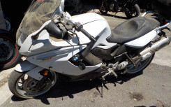 BMW F 800 GT petit choc RIV CG N°16471