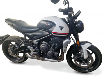 TRIUMPH TRIDENT 660 - ACCIDENTEE RSV - PROFESSIONNELS OU EXPORT REF 74095