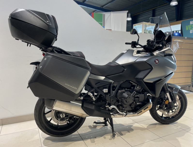 HONDA NT 1100 DCT