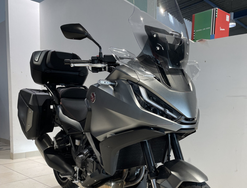 HONDA NT 1100 DCT