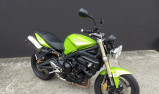 TRIUMPH STREET TRIPLE 675