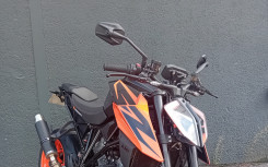 KTM 1290 SUPER DUKE R