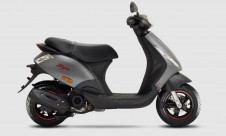 PIAGGIO ZIP 50 4T NEUF 1799€