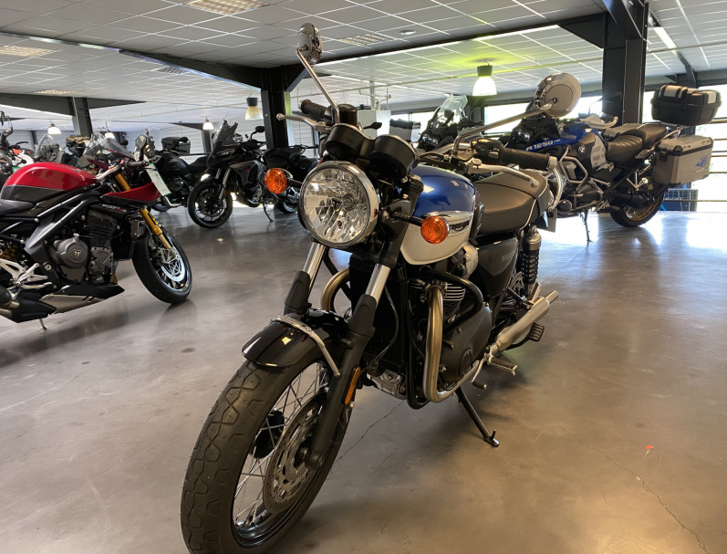 TRIUMPH Bonneville T100