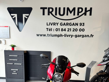 Triumph Speed Triple 1200 RR – Rouge – 2023 – 12 548 km – Superbe état