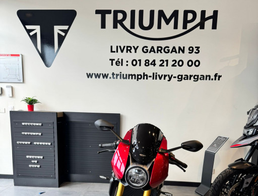 Triumph Speed Triple 1200 RR – Rouge – 2023 – 12 548 km – Superbe état
