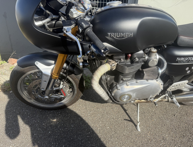 TRIUMPH THRUXTON 1200 R