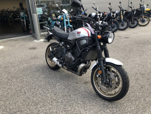 YAMAHA XSR 700 TRIBUTE