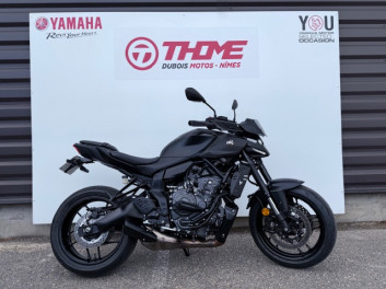 YAMAHA MT-07 FULL BLACK (47.5CV) GARANTIE CONSTRUCTEUR 5 ANS