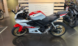 YAMAHA YZF-R125 World GP 60th Anniversary - Garantie 12 mois