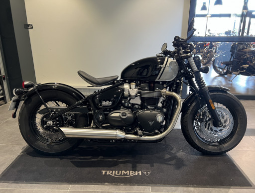 TRIUMPH Bonneville Bobber 1200