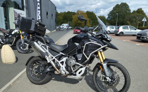 TRIUMPH TIGER 1200 RALLY EXPLORER 