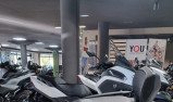 YAMAHA TRICITY 300