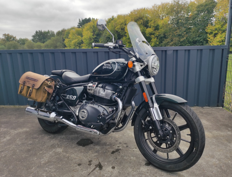 ROYAL ENFIELD SUPER METEOR 650