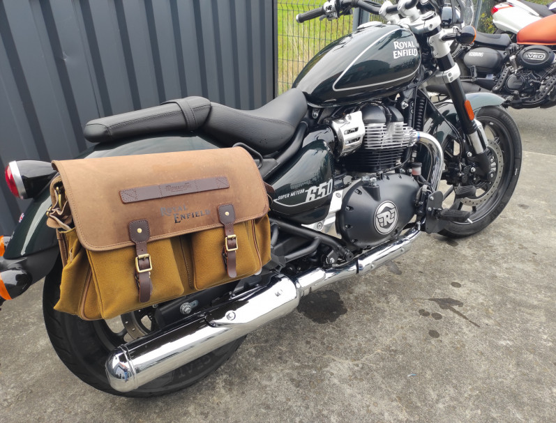 ROYAL ENFIELD SUPER METEOR 650