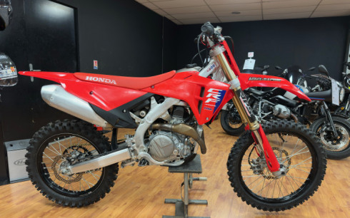 HONDA CRF 450 2025