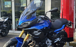BMW F900 XR