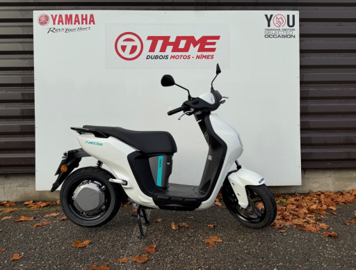 YAMAHA NEO