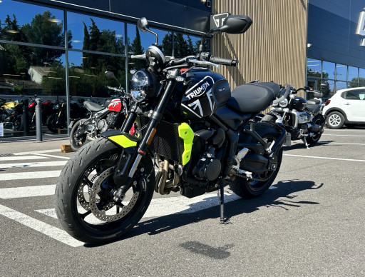 TRIUMPH TRIDENT 660 Eligible A2