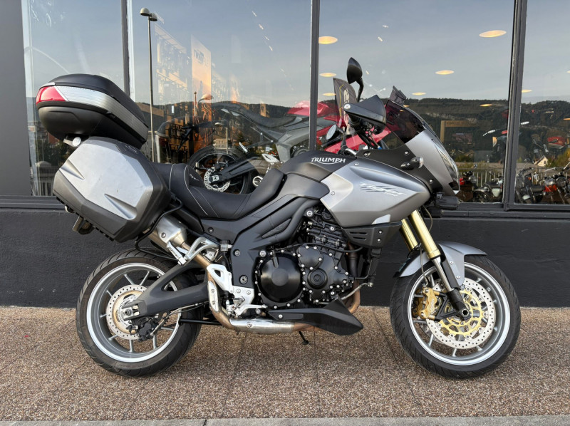 TRIUMPH TIGER 1050 SE
