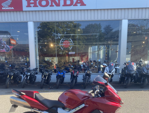 HONDA VFR800A