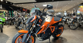 KTM 1290 SUPER DUKE R EVO