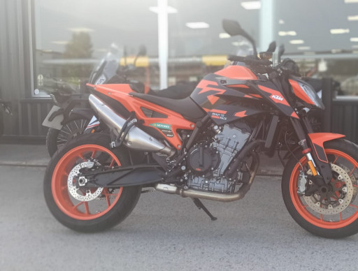 KTM 890 DUKE GP
