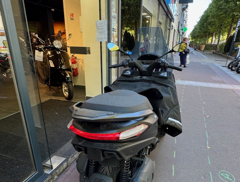 PIAGGIO MP3 530 HPE EXCLUSIVE