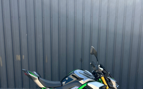 KAWASAKI Z 900 SE - Performance 2025