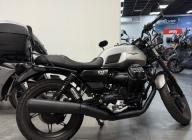 MOTO GUZZI V7 STONE III