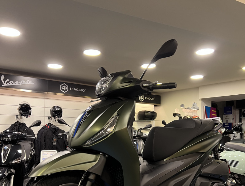 PIAGGIO BEVERLY 310 HPE E5+ 