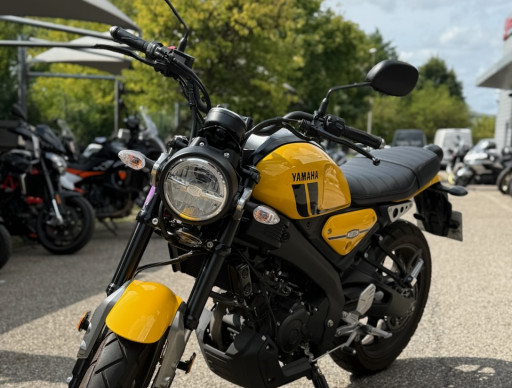 YAMAHA XSR 125