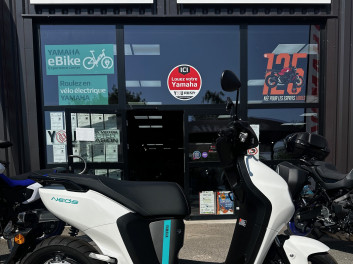 YAMAHA NEO
