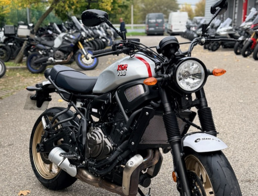 YAMAHA XSR 700 LEGACY