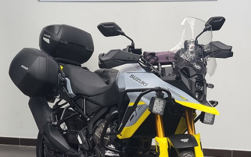 SUZUKI DL V-STROM 800DE FULL OPTIONS REVISE ET GARANTIE 12 MOIS