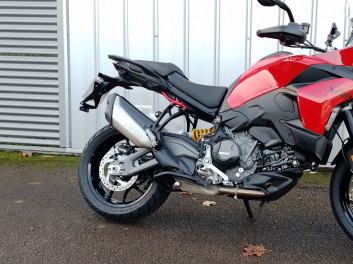 DUCATI MULTISTRADA V2 2025