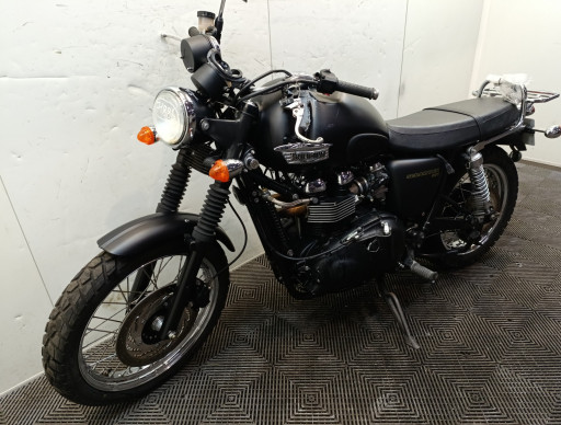 TRIUMPH SCRAMBLER 900 ACCIDENTE RSV 