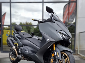 YAMAHA XP T-MAX 560 TECH MAX