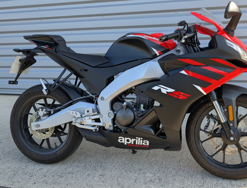 APRILIA RS 125 COMME NEUVE