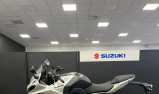 SUZUKI GSX-8R