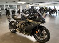 TRIUMPH 	DAYTONA 660