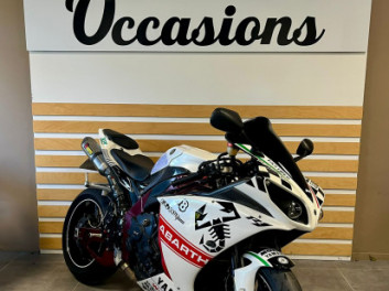 YAMAHA  YZF R1
