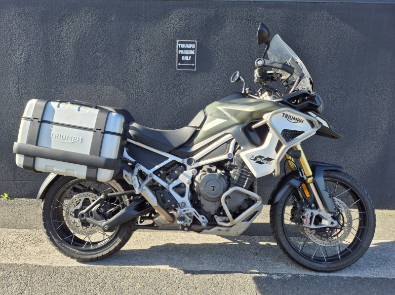 TRIUMPH TIGER 1200 RALLY PRO