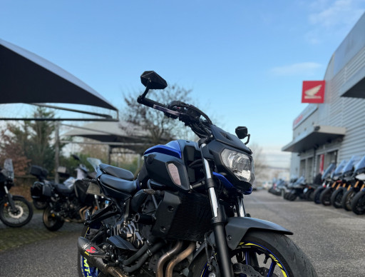 YAMAHA MT-07 (47.5CV)