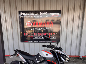 YAMAHA MT-09 / ABS / TCS 